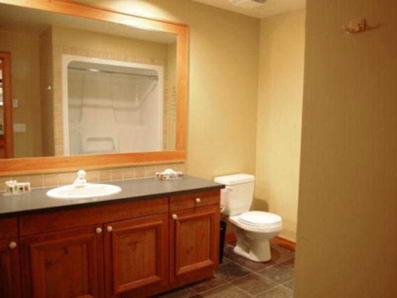 White Crystal Inn Big White Ski Resort Luaran gambar